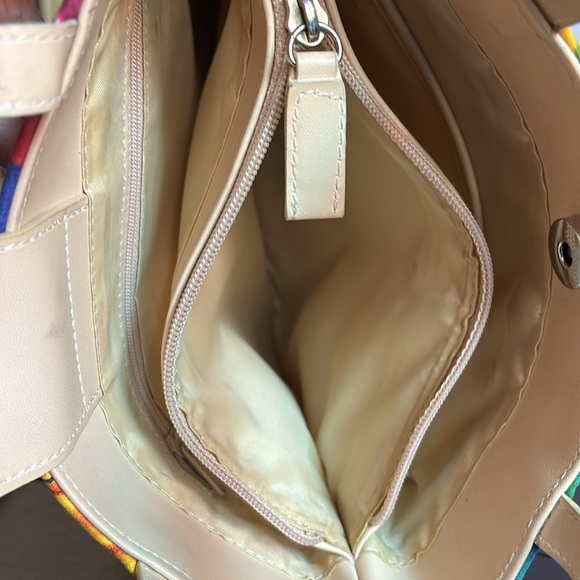 Multicolored Tropical Flowered Fruits Summer Beach Handbag Purse - Picture 6 of 7